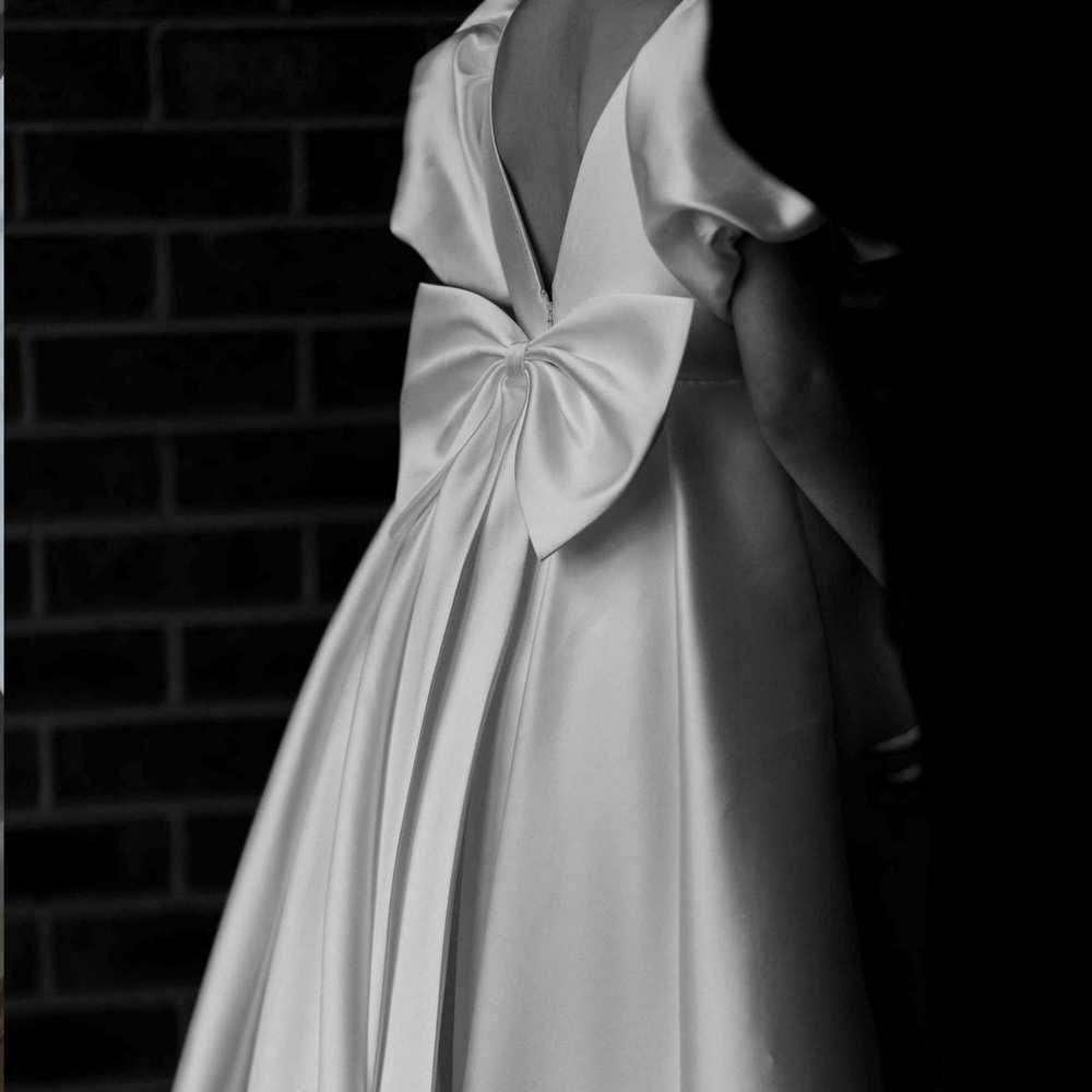 single wedding bow or flower girl bow with tail