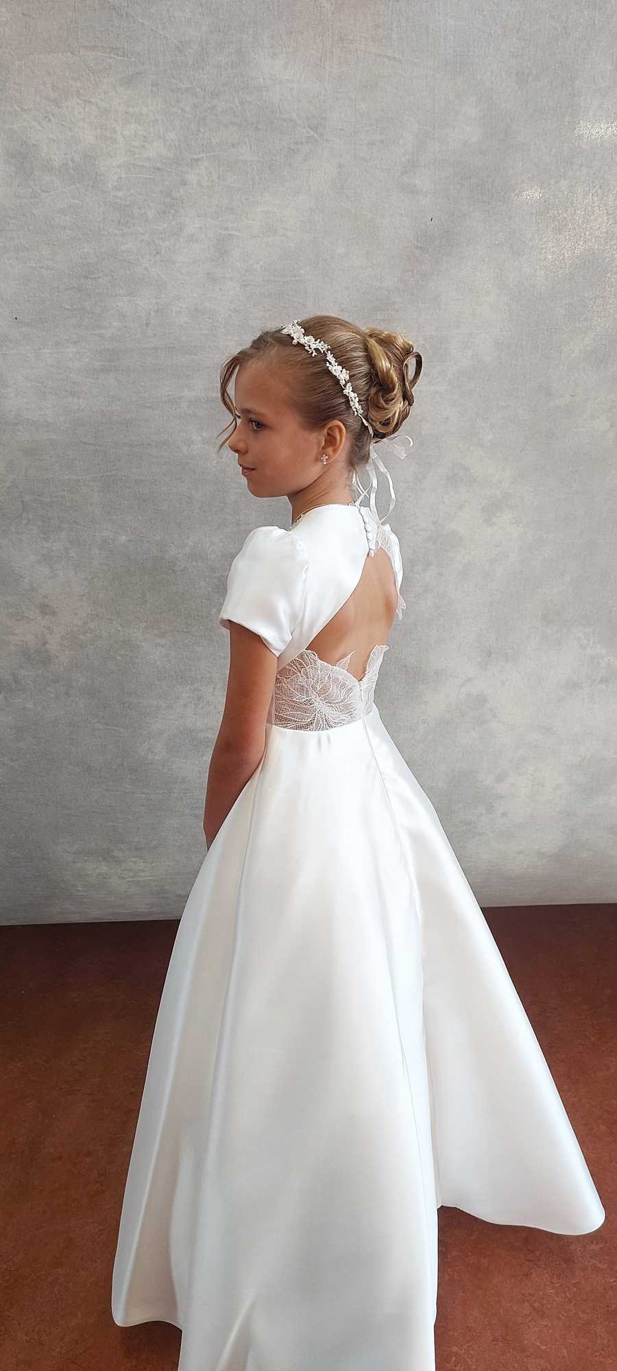 Communion Dress wit A silk mikado skirt.
