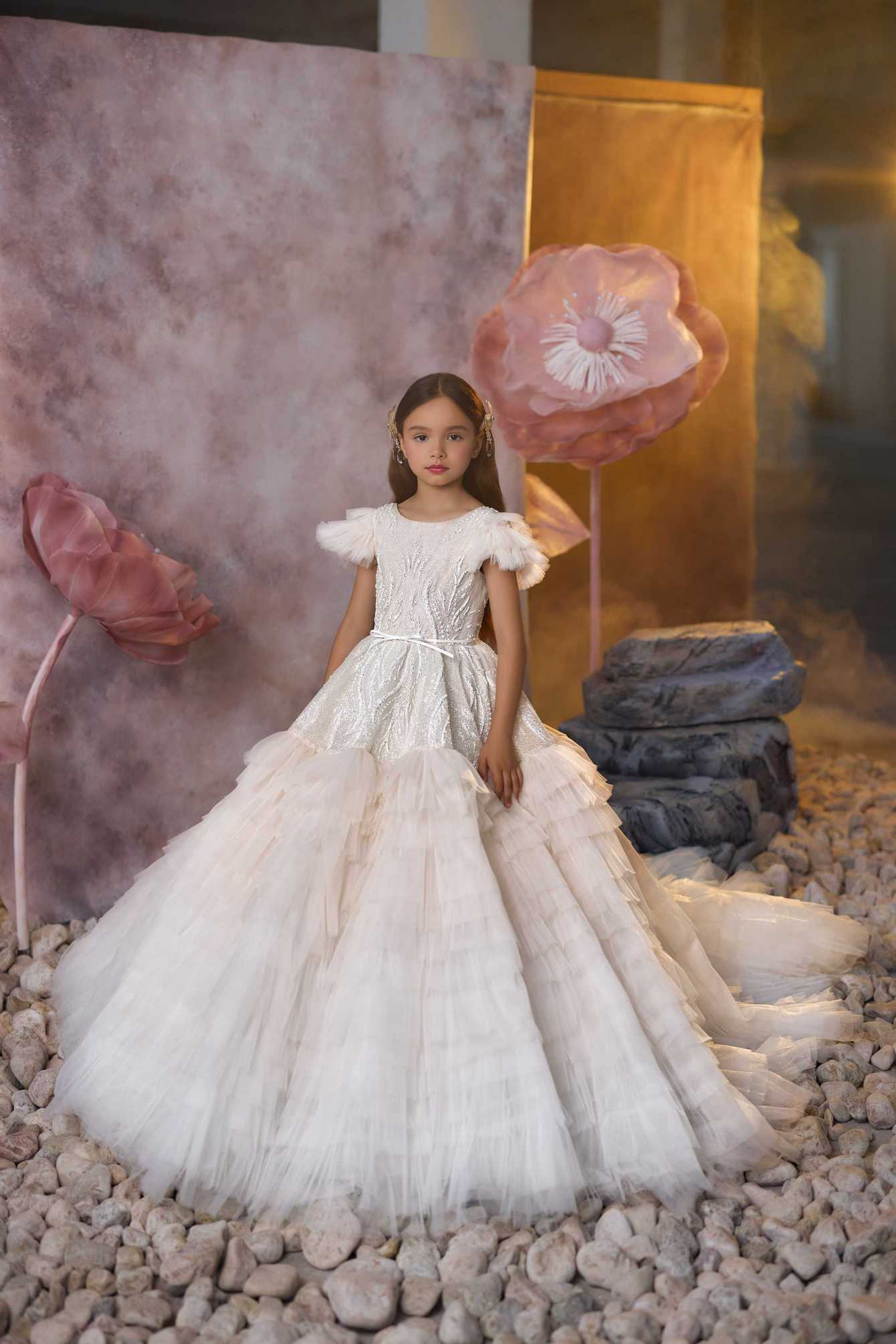 lace gorgeous ivory dress for girls