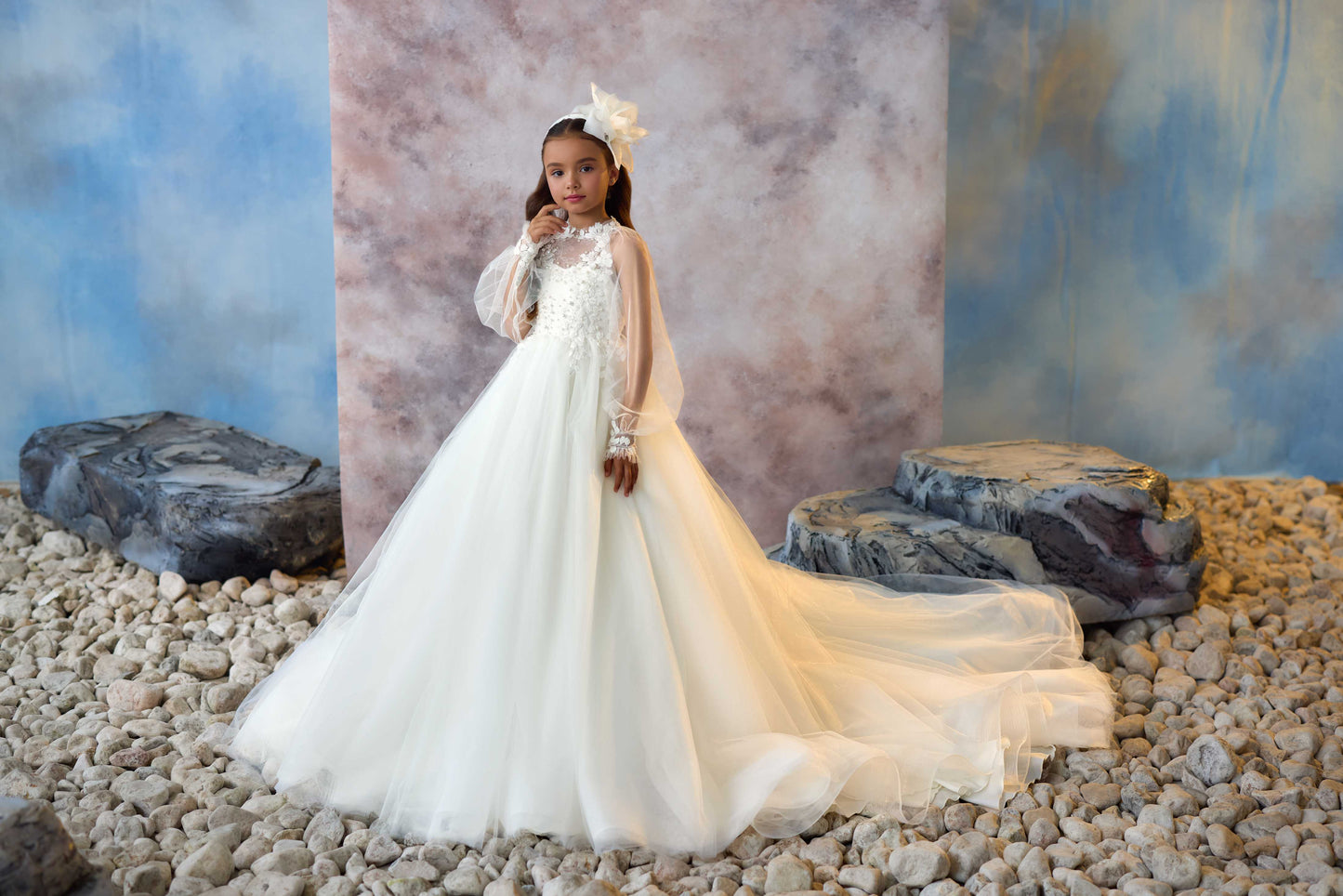 beautidul girls dress flower girl or communion