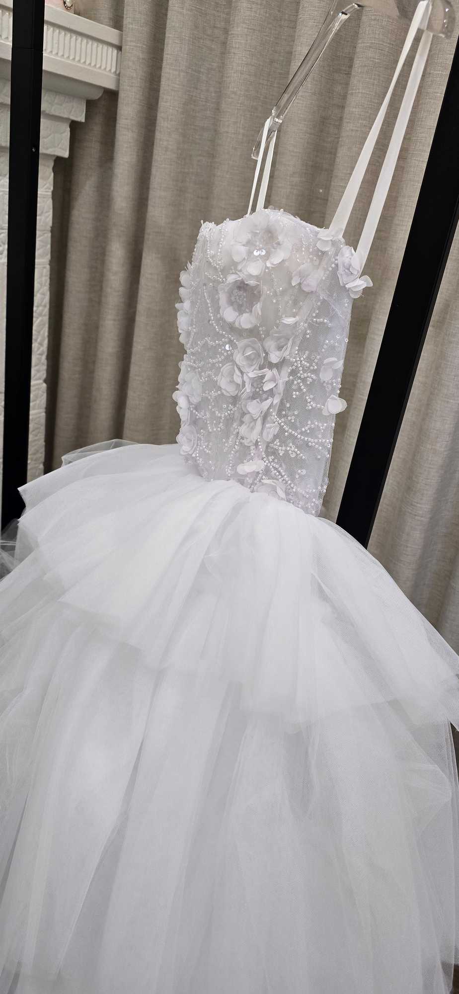 custom-made debtuanat dress Melbourne