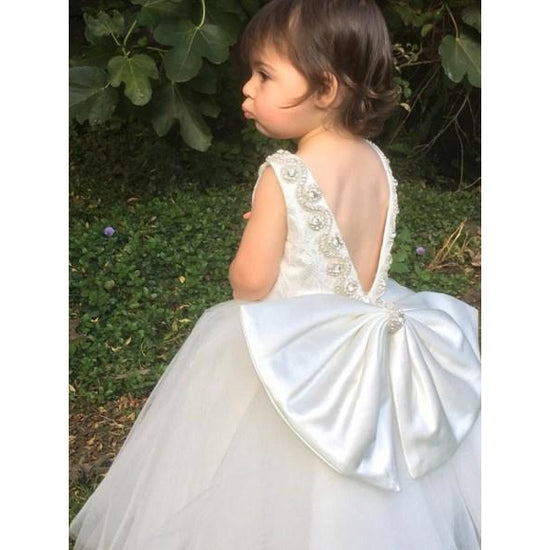Load image into Gallery viewer, ivory lace First Communion, Flower Girls dress
