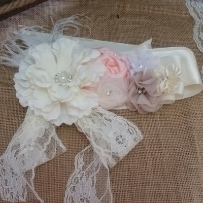 Vintage flower belt