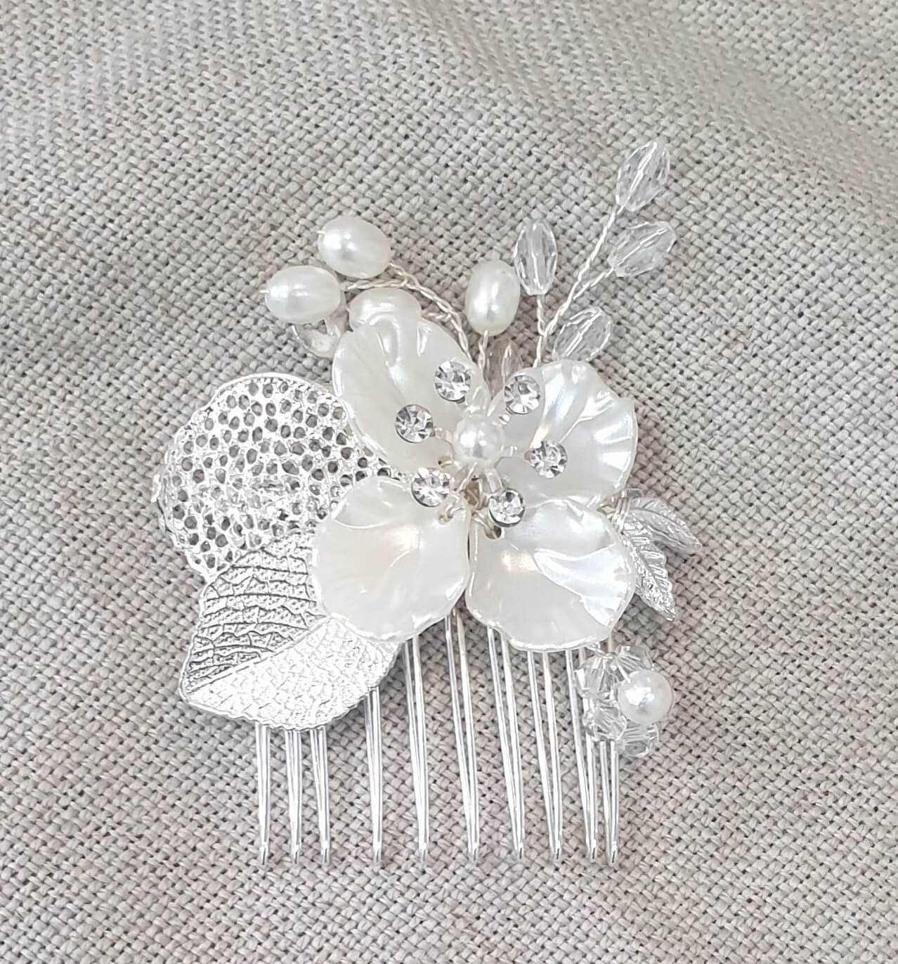 pearl and diamante hair comb