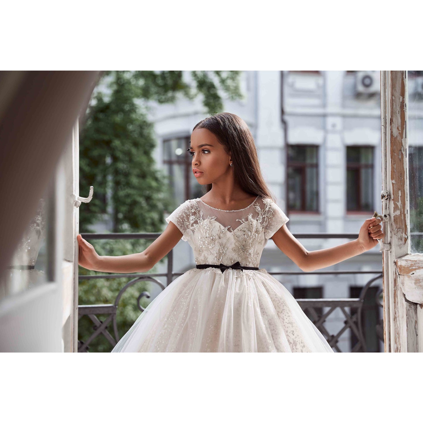 lace flower girl dress