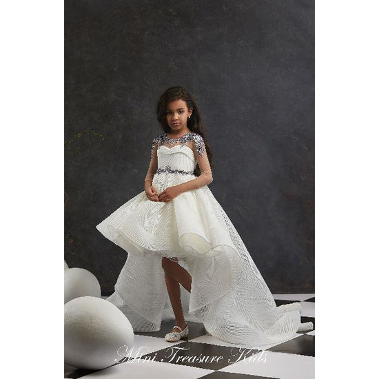 Load image into Gallery viewer, Custom made First birthday,Holy Communion or Flower Girl dress. 
