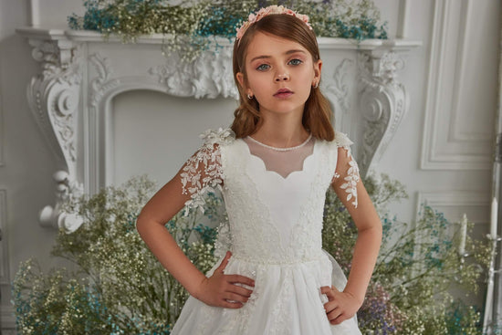 Load image into Gallery viewer, Lace Angelique First holy communion dresses
